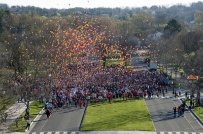 The 3.2 Mile Run in Remembrance started on Alumni Mall.