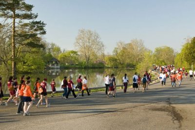 Runners along Duck Pond