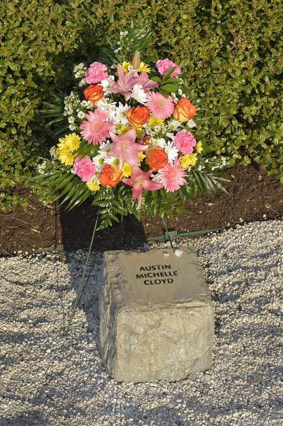 Austin Michelle Cloyd stone at April 16 Memorial